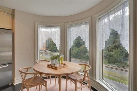 Building Photo - 55 Eton Row