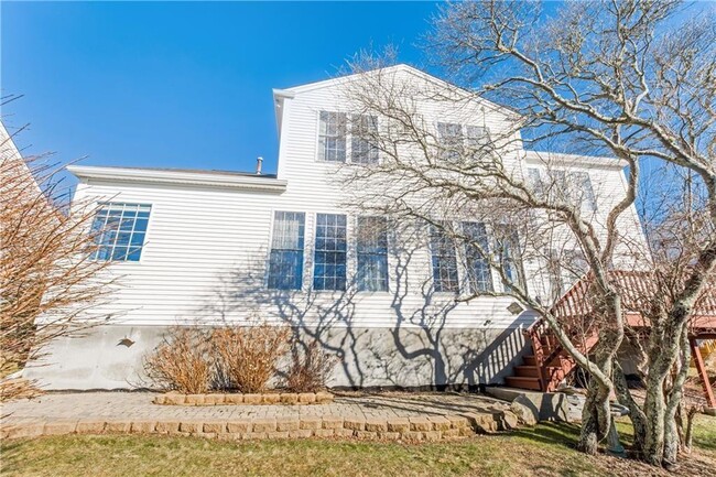 Building Photo - 24 Admirals Way