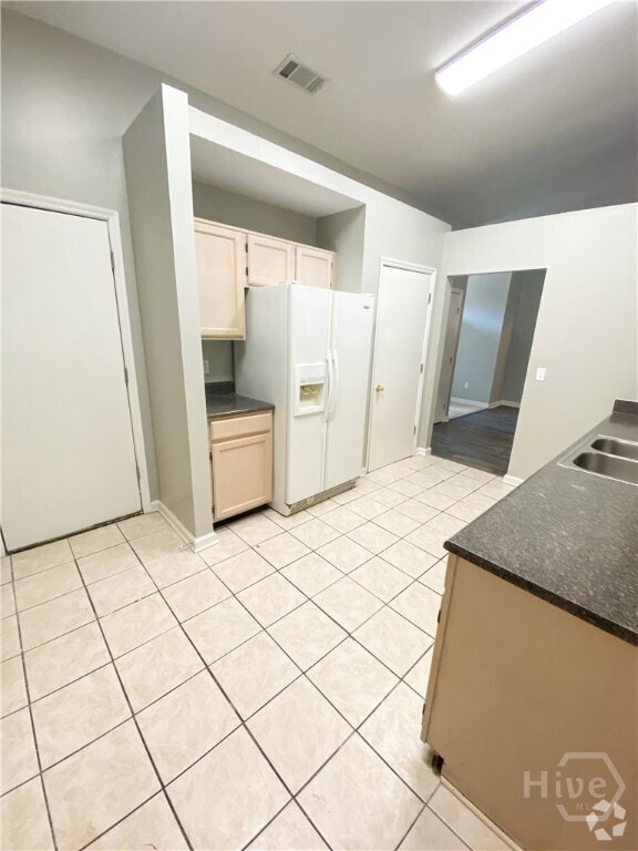 Building Photo - 42 Cutler Dr