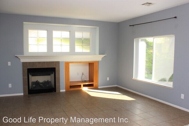 Building Photo - 4 br, 3 bath House - 3181 Willow Tree Lane