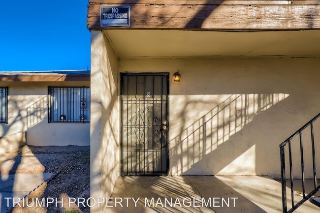 Building Photo - 2 br, 1 bath House - 3240 N Michael Way #3