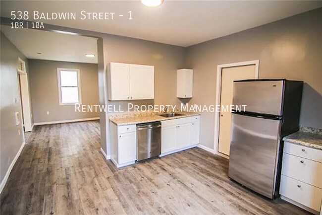 Photo - 538 Baldwin Street-1 Apartment