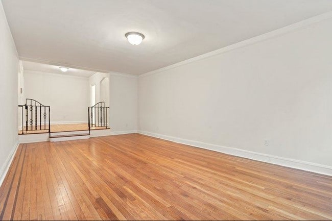 Building Photo - 353 East 53rd Street