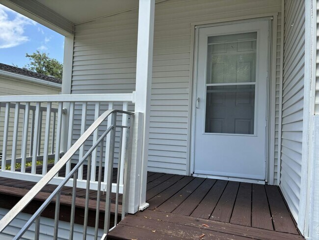 Foto del edificio - 6305 Colonial Dr