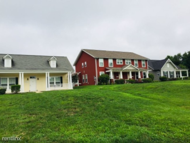 Building Photo - 3 br, 2.5 bath Townhome - 4349 Parsons road