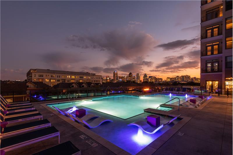 Photo - 3329 Oak Grove Ave (Dallas, TX)