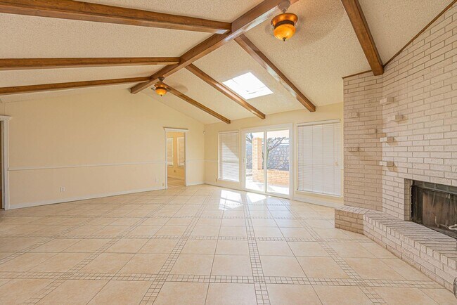 Building Photo - 11224 Signal Ridge Dr