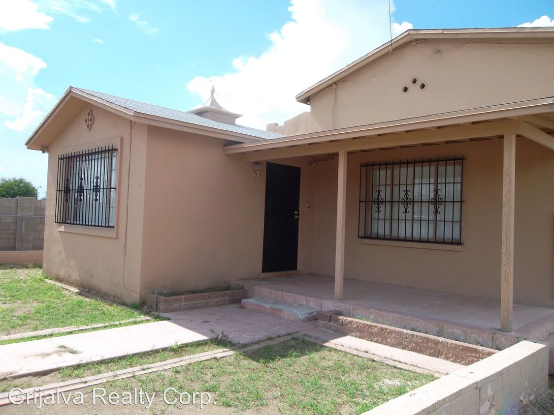 Primary Photo - 2 br, 1 bath House - 125 E. 40th St.