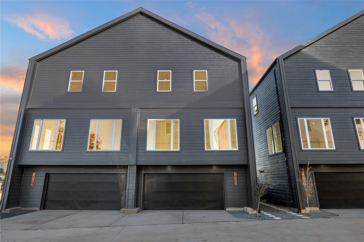 Foto principal - 14107 W Forest Dr