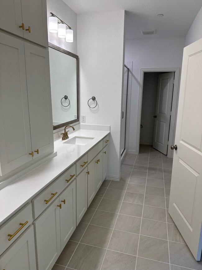 Foto del edificio - 15792 Millwood Trl