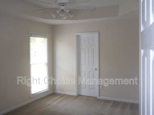 Foto del edificio - 2990 Slippery Rock Ct