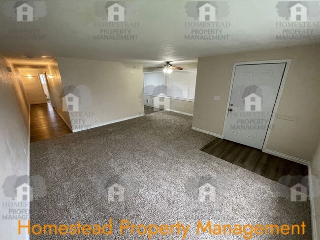 Foto del edificio - 1926-1928-1928 McCoy Ave NE