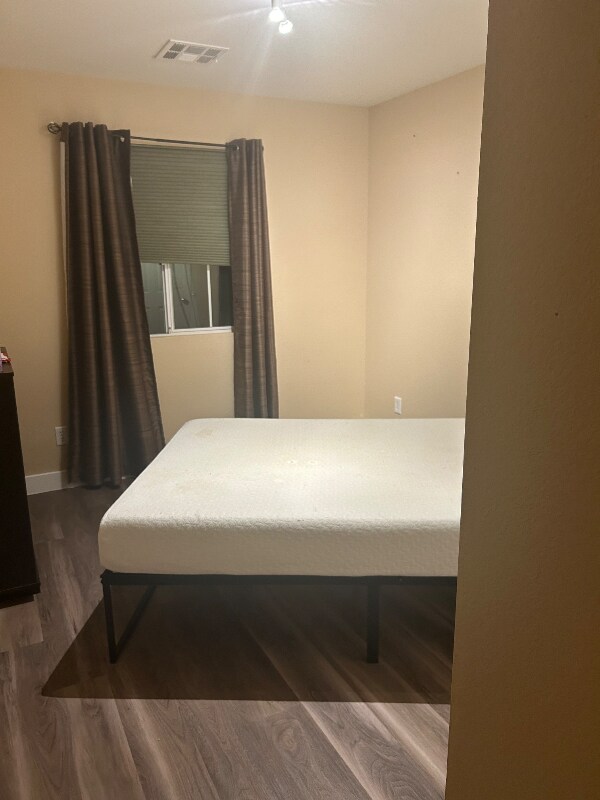 Foto del edificio - 3184 Mist Effect Ave