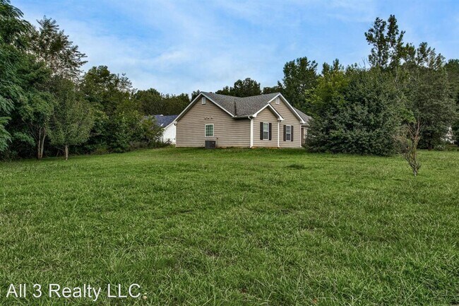 Foto del edificio - 3 br, 2 bath House - 140 Mountainview Drive