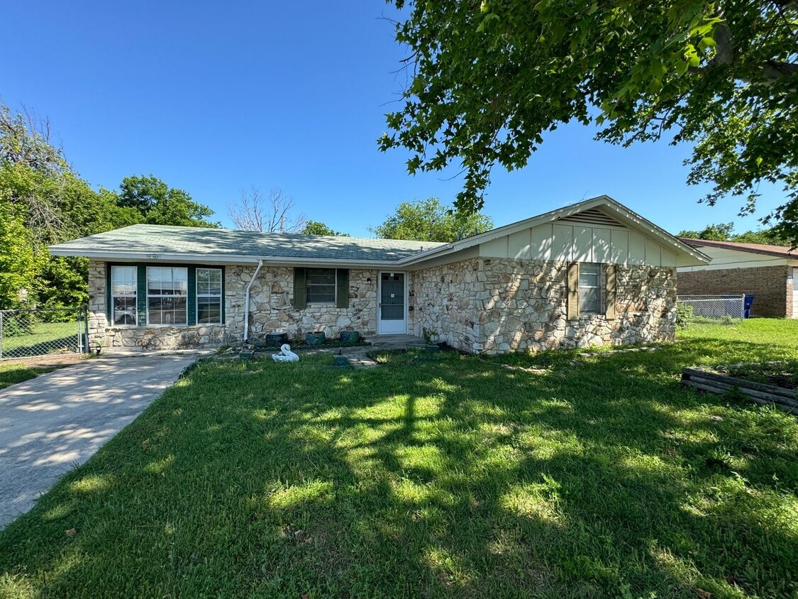 Primary Photo - 601 S 25th Street