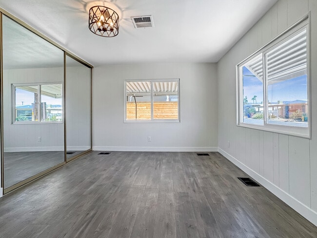 Foto del edificio - 33371 Tubac Trail