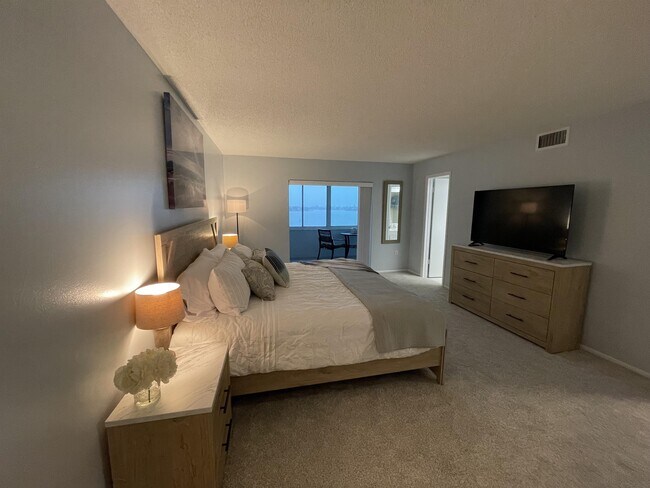 Foto del edificio - 4750 Cove Cir