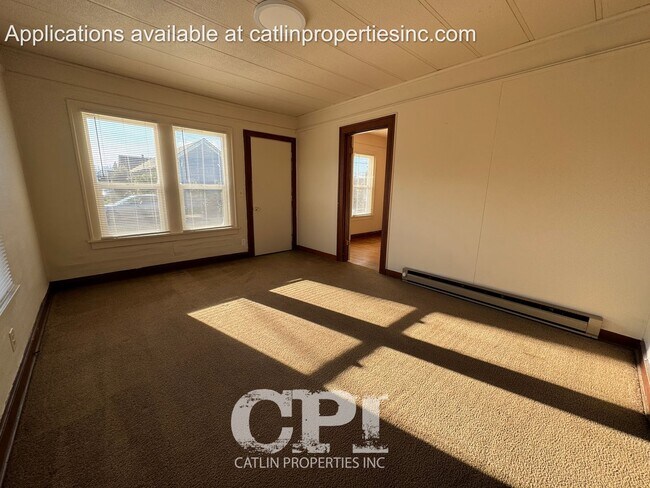 Foto del edificio - MOVE IN SPECIAL- $99 FIRST MONTH RENT!