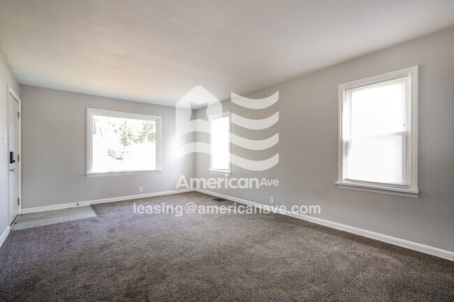 Foto del edificio - 1201 Clover St