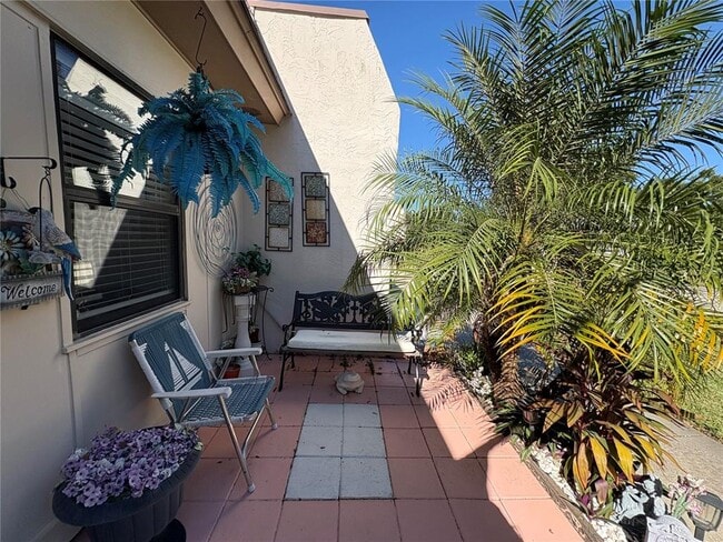 Building Photo - 1606 Flint Dr W