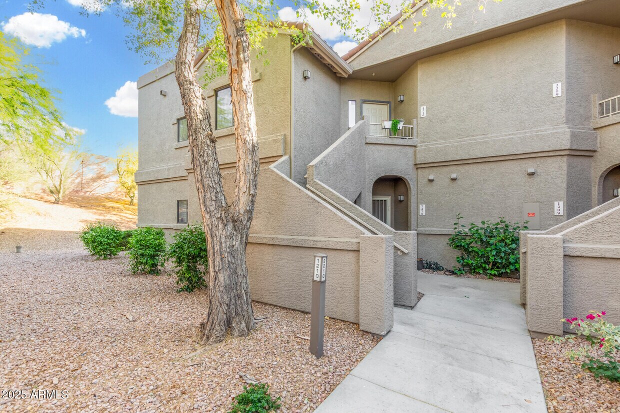 Foto principal - 15225 N 100th St