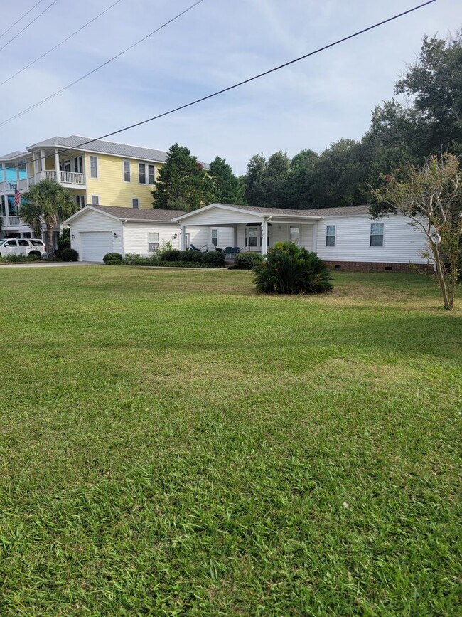 Foto del edificio - 5 Bedroom Beach House