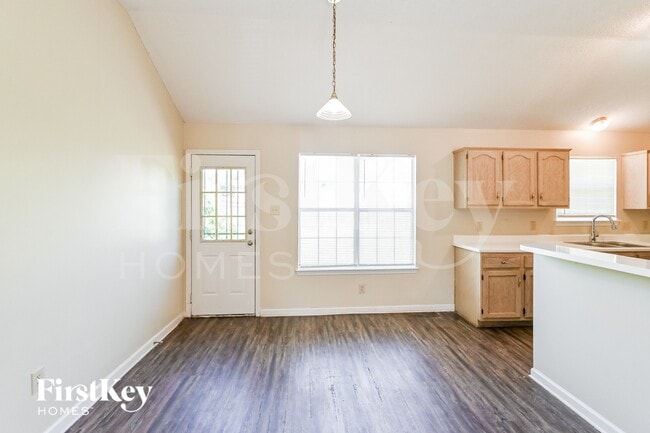 Foto del edificio - 4383 Grand Pyramid Dr