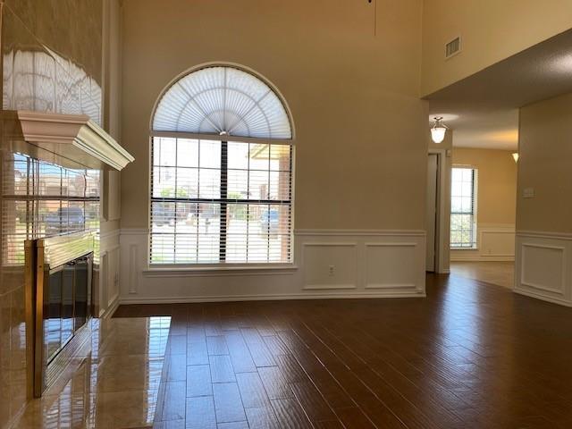 Building Photo - 1404 Ranchview Ct
