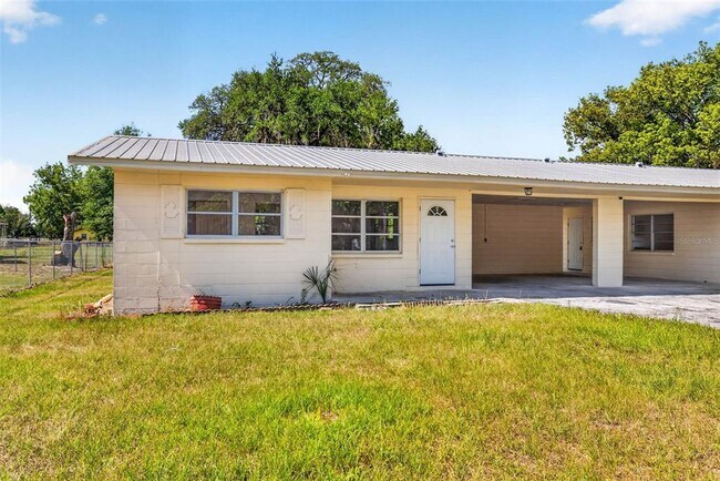 Building Photo - 34816 Evergreen Way