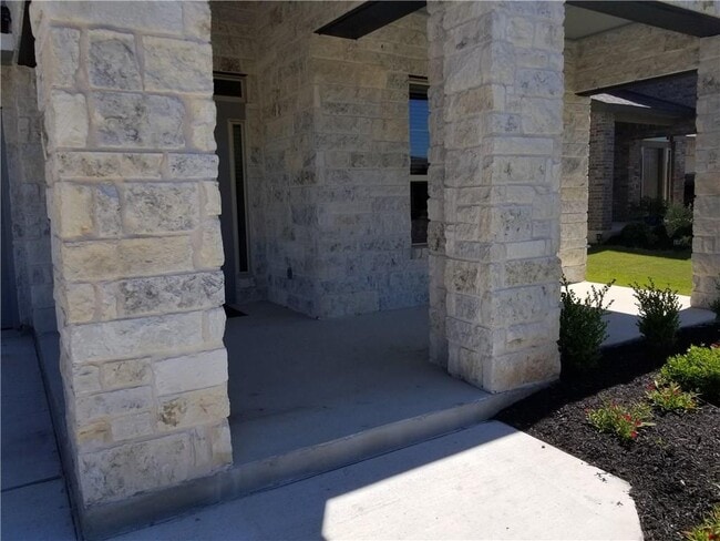 Building Photo - 1448 Brooks Way
