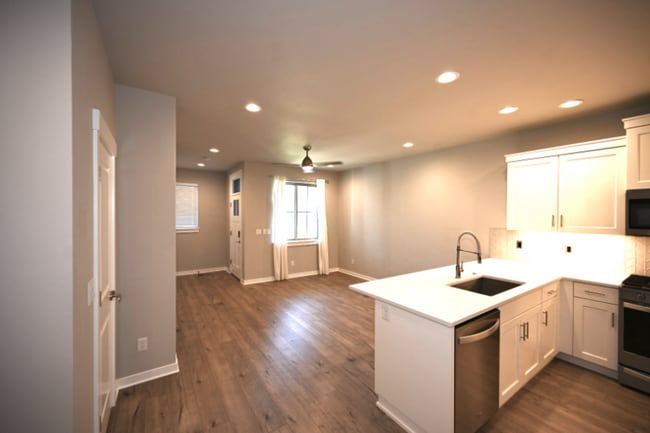 Foto del edificio - 5493 SE 80th Ave