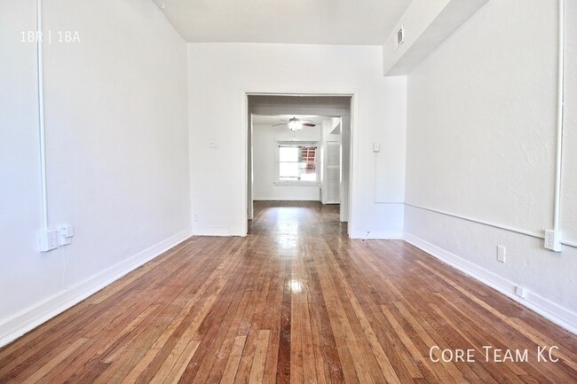 Foto del edificio - 1 Bedroom with Sun Porch at the Boston