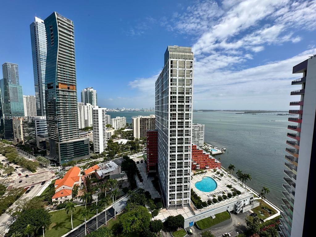 Foto principal - 1581 Brickell Ave