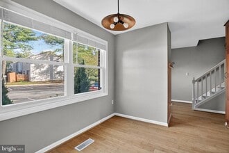 Building Photo - 1694 Forest Hill Ct