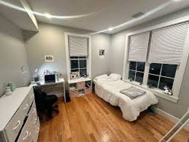 Foto del edificio - 1621 Tremont St