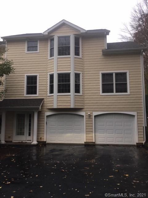 Primary Photo - 27 Parkwood Dr