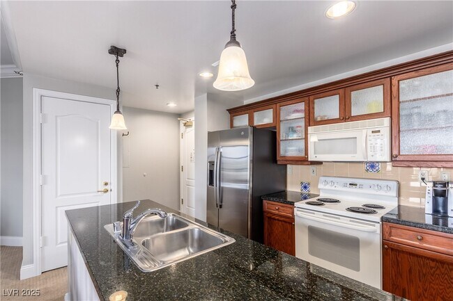 Foto del edificio - 30 Strada Di Villaggio