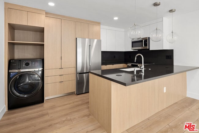 Foto del edificio - 2811 3rd St