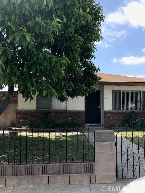 Foto principal - 210 W Marshall St