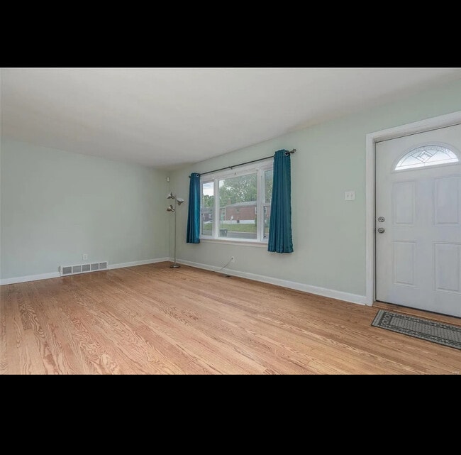 Building Photo - 1108 Ferguson Ave