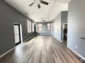 Building Photo - 2120 Drake Court Walk