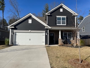 Building Photo - 135 Ashelyn Pk Dr