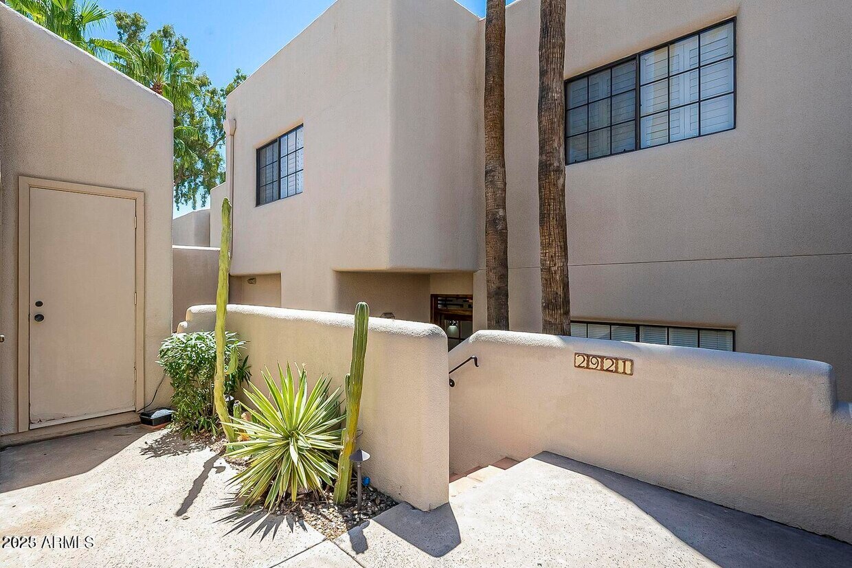 Foto principal - 2921 E Keim Dr