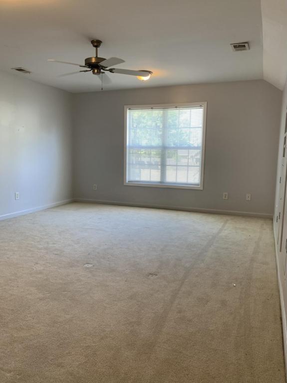 Building Photo - 2827 Aristocrat Ln