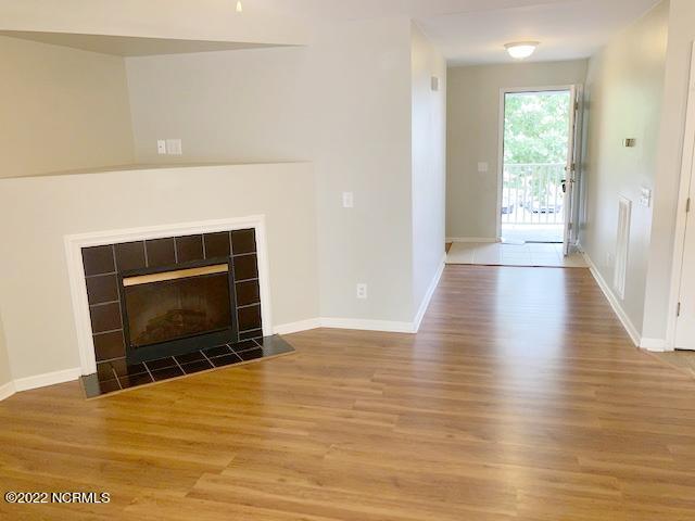 Building Photo - 2227 Locksley Woods Dr