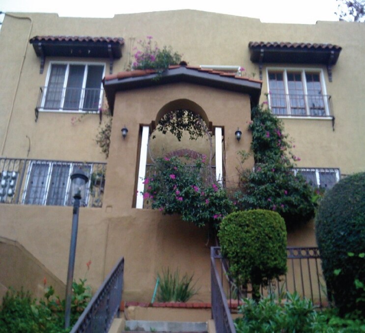 Primary Photo - The Laguna Apartments