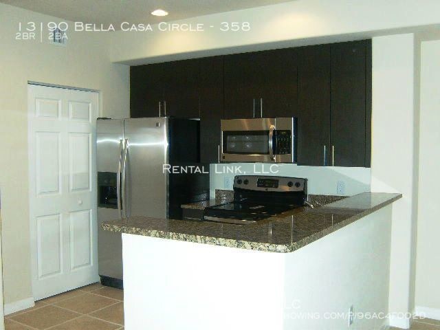 Building Photo - 13190 Bella Casa Cir