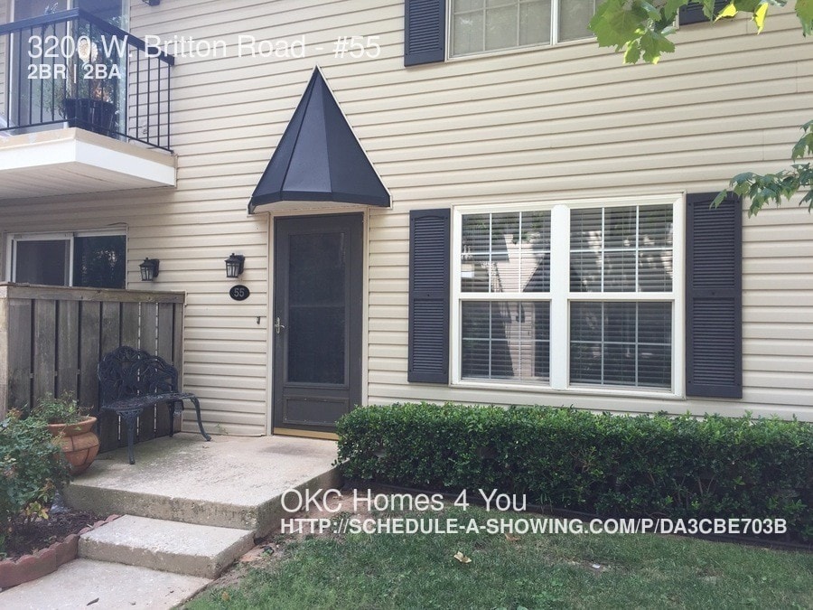 Primary Photo - Updated Condo in Gated Community