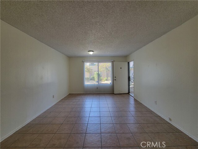 Foto del edificio - 1129 Oxford Dr