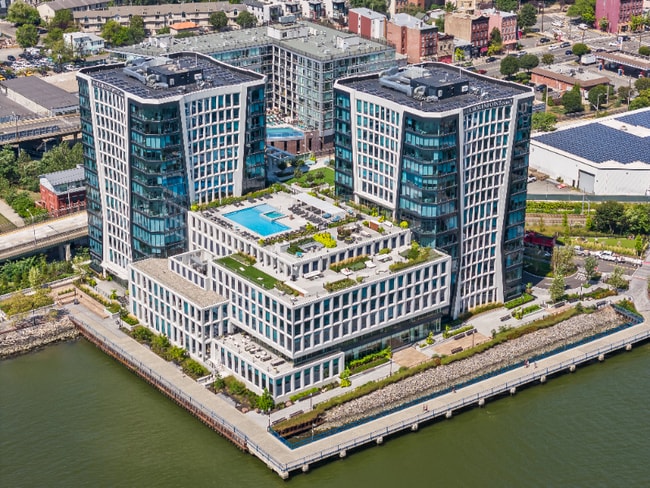 Building Photo - 100 Harbor Blvd